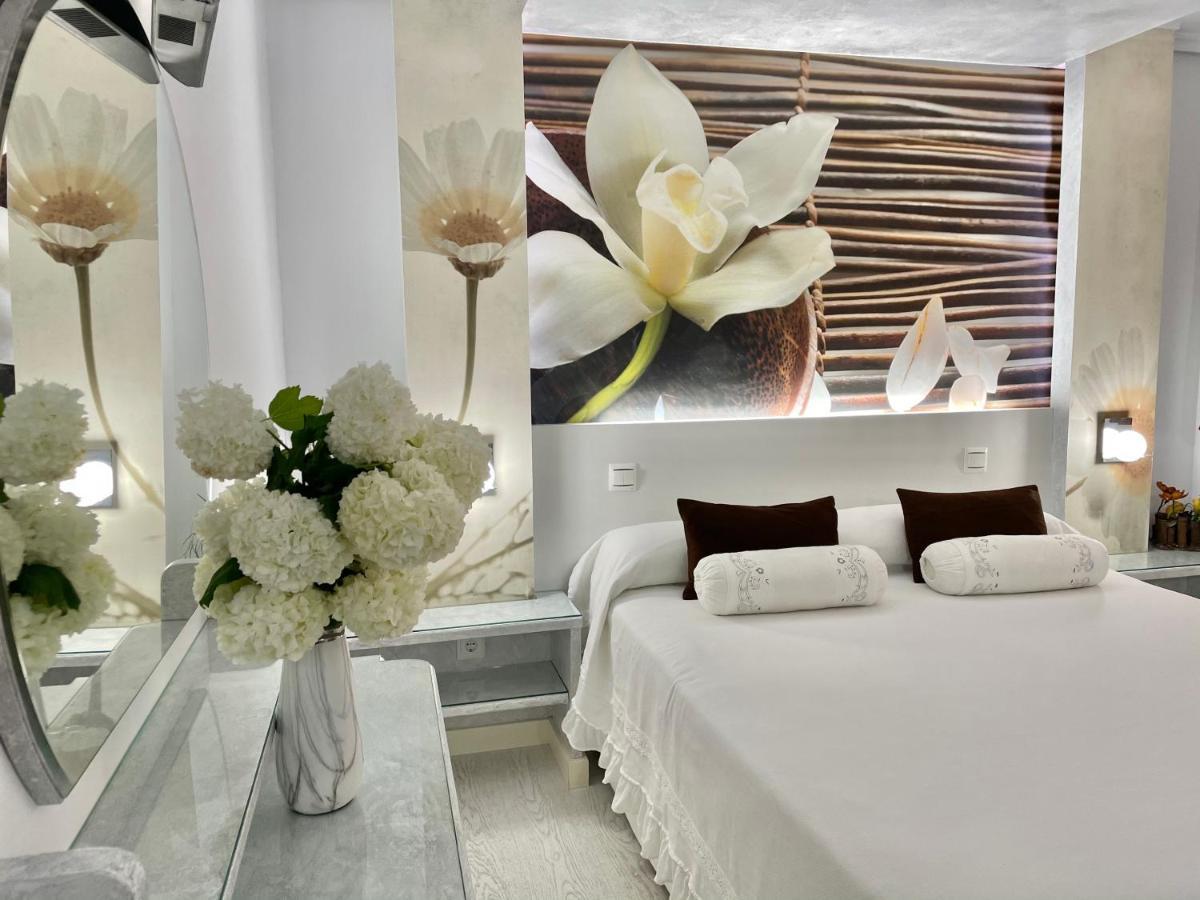 El Jardin Hotell Soto de la Marina Eksteriør bilde