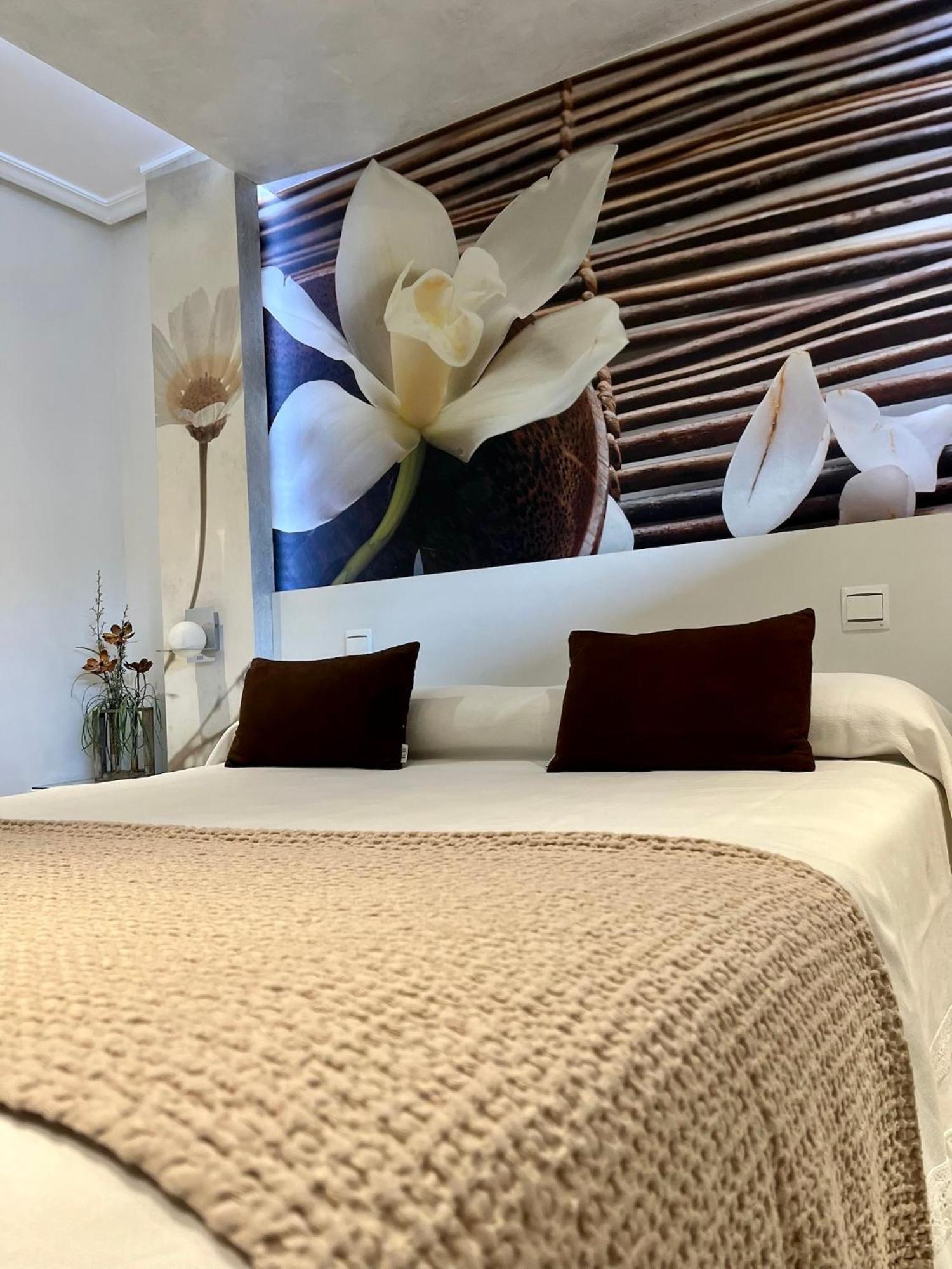 El Jardin Hotell Soto de la Marina Eksteriør bilde